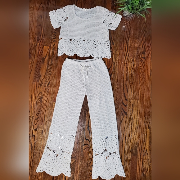 Revolve Solitaire Women's Casual Cream Crochet Pant Set Sizw M - Picture 16 of 16